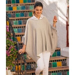 Vineyard vines, reversible sweater poncho